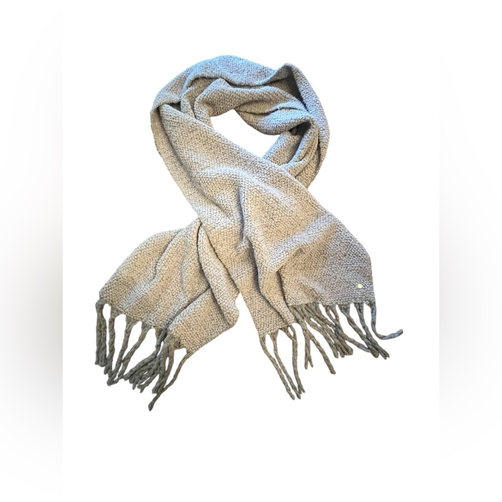 NWT- CALIA WOMENS BOUCLE SCARF in HEATHER GREY- One Size Fits Most